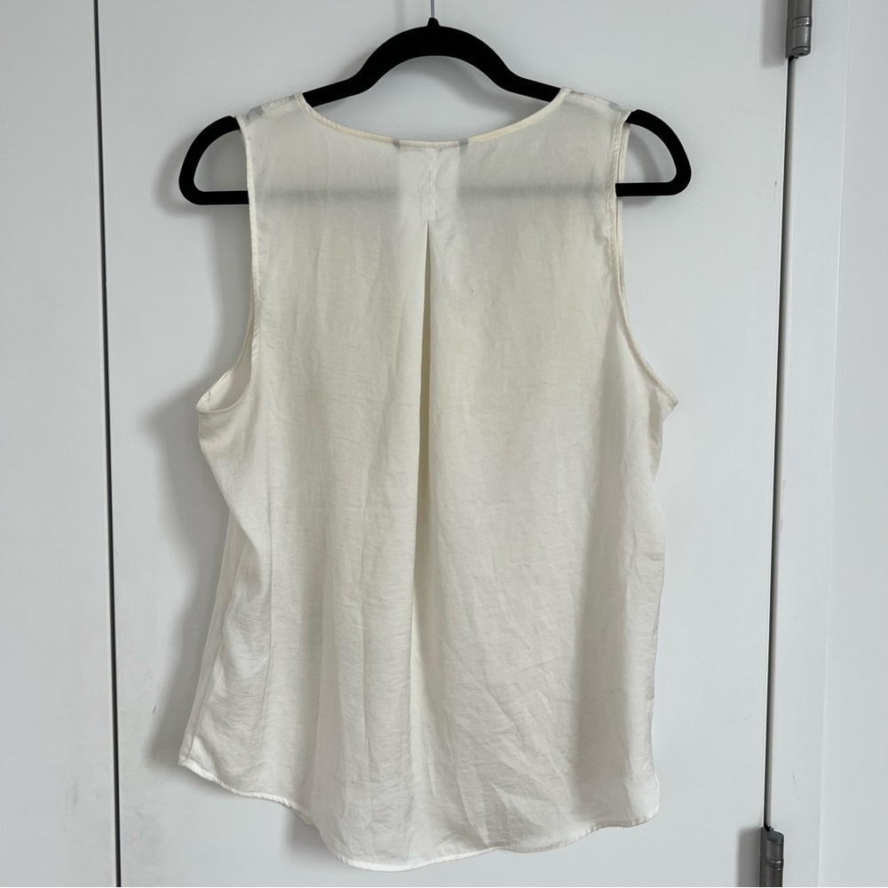 Cream Colored Tank - Picture 2 of 4